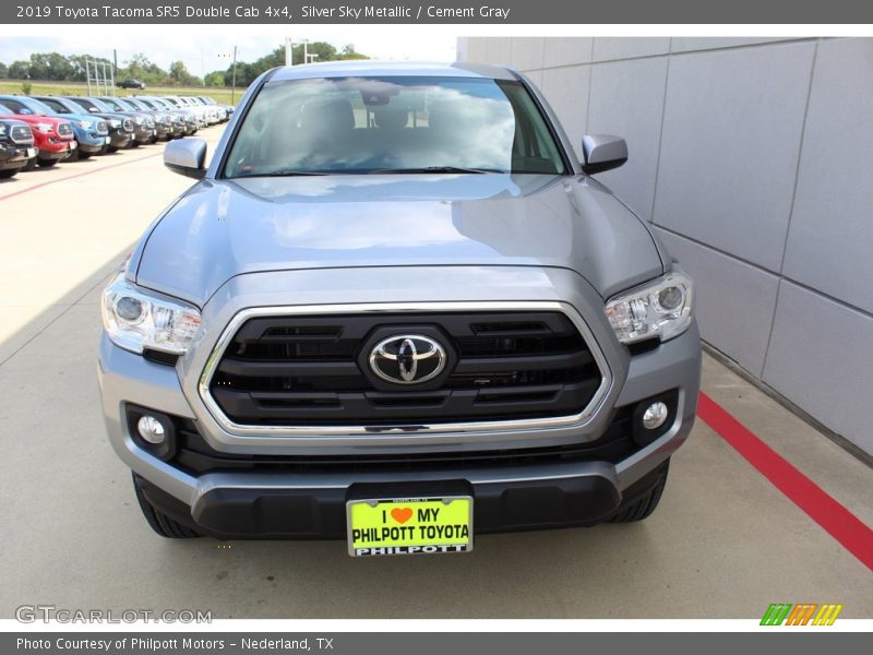 Silver Sky Metallic / Cement Gray 2019 Toyota Tacoma SR5 Double Cab 4x4