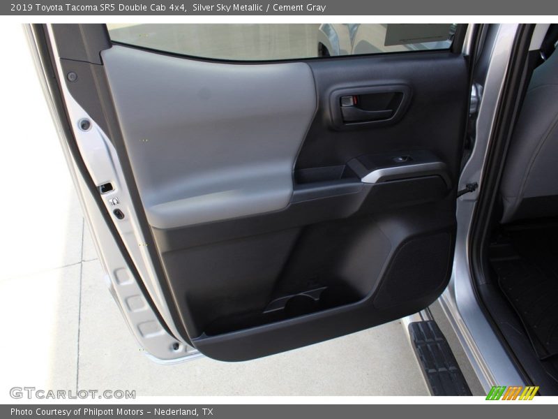 Silver Sky Metallic / Cement Gray 2019 Toyota Tacoma SR5 Double Cab 4x4