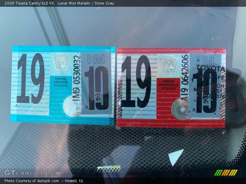 Lunar Mist Metallic / Stone Gray 2006 Toyota Camry XLE V6