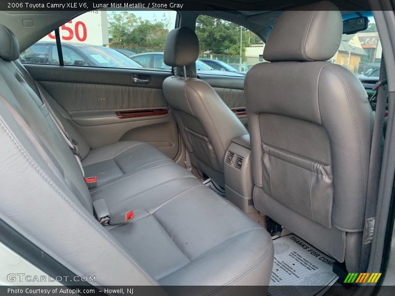 Lunar Mist Metallic / Stone Gray 2006 Toyota Camry XLE V6