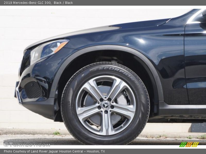 Black / Black 2019 Mercedes-Benz GLC 300