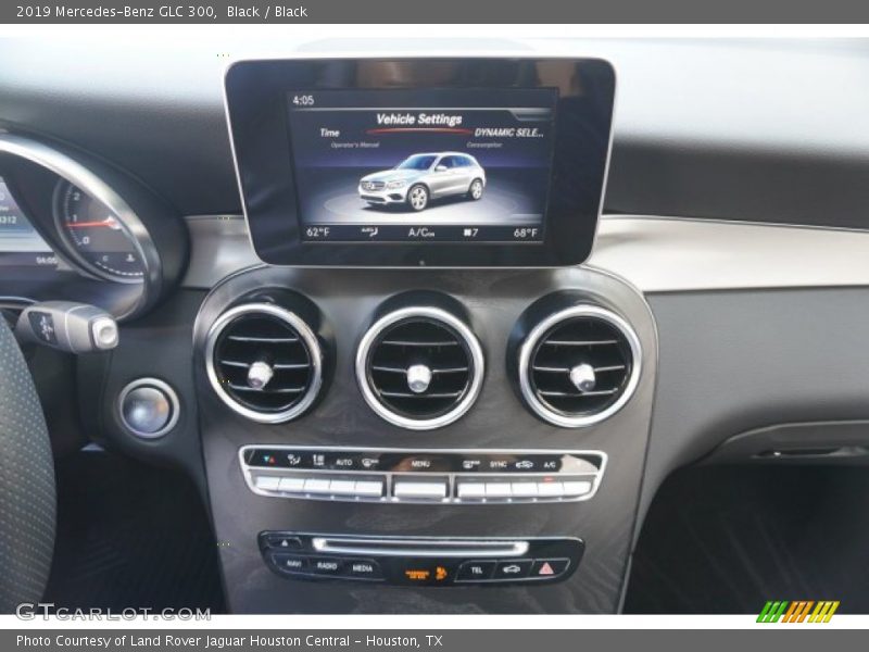 Black / Black 2019 Mercedes-Benz GLC 300