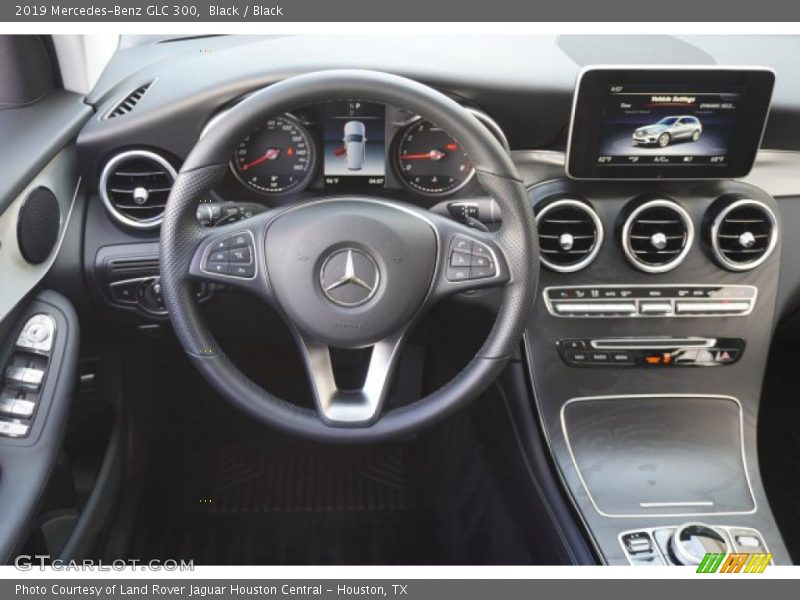 Black / Black 2019 Mercedes-Benz GLC 300