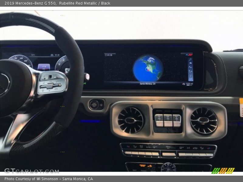 Rubellite Red Metallic / Black 2019 Mercedes-Benz G 550