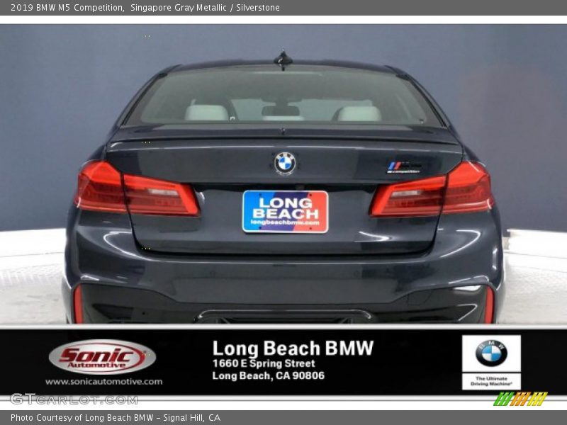 Singapore Gray Metallic / Silverstone 2019 BMW M5 Competition