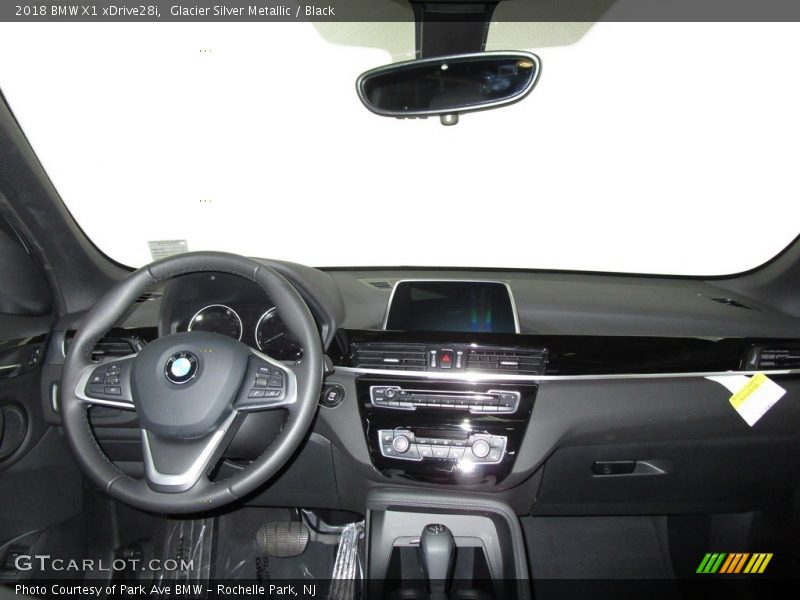 Glacier Silver Metallic / Black 2018 BMW X1 xDrive28i