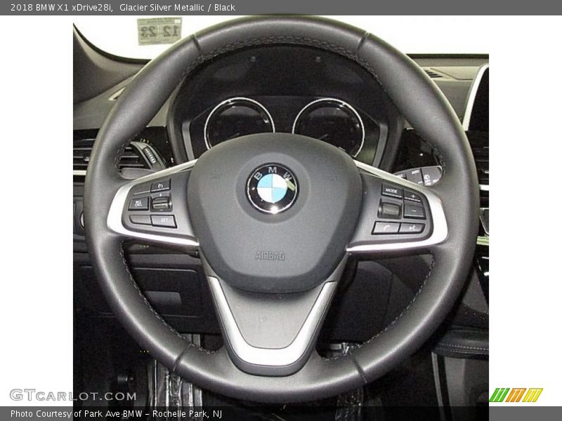 Glacier Silver Metallic / Black 2018 BMW X1 xDrive28i