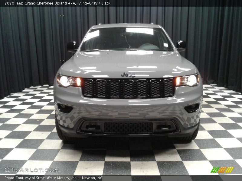 Sting-Gray / Black 2020 Jeep Grand Cherokee Upland 4x4