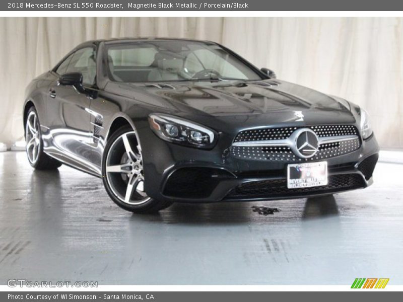 Magnetite Black Metallic / Porcelain/Black 2018 Mercedes-Benz SL 550 Roadster