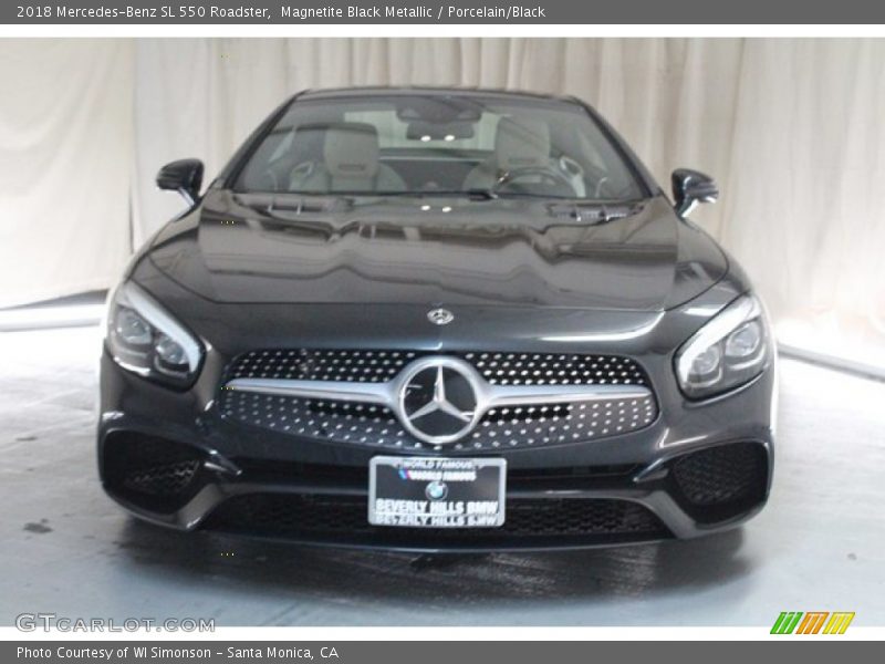 Magnetite Black Metallic / Porcelain/Black 2018 Mercedes-Benz SL 550 Roadster