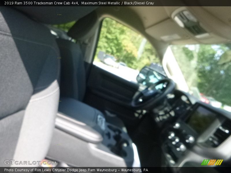 Maximum Steel Metallic / Black/Diesel Gray 2019 Ram 3500 Tradesman Crew Cab 4x4