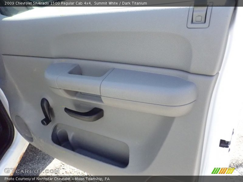 Summit White / Dark Titanium 2009 Chevrolet Silverado 1500 Regular Cab 4x4