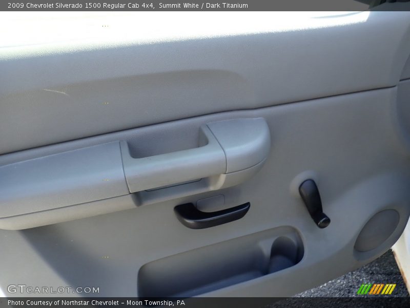Summit White / Dark Titanium 2009 Chevrolet Silverado 1500 Regular Cab 4x4
