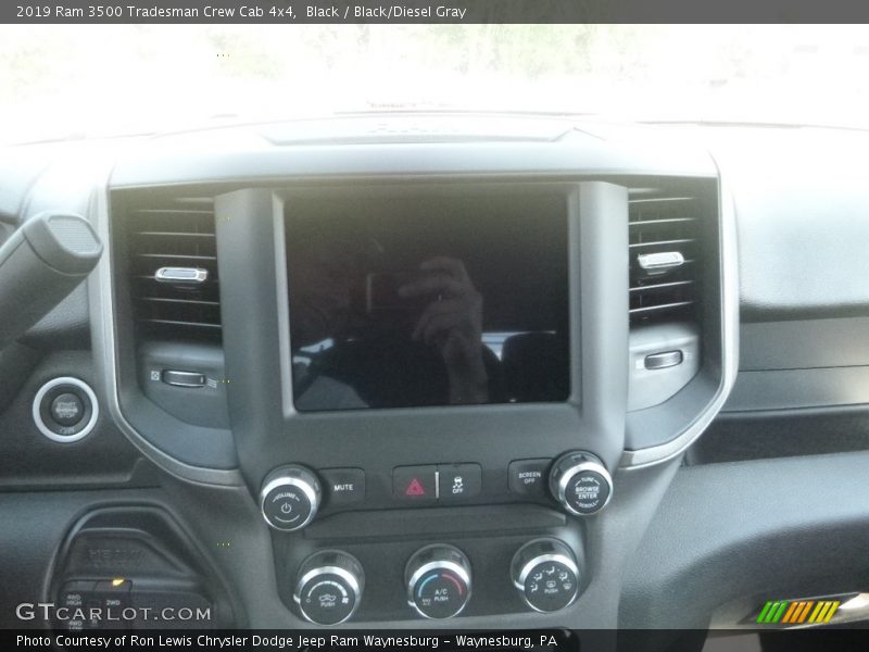 Black / Black/Diesel Gray 2019 Ram 3500 Tradesman Crew Cab 4x4