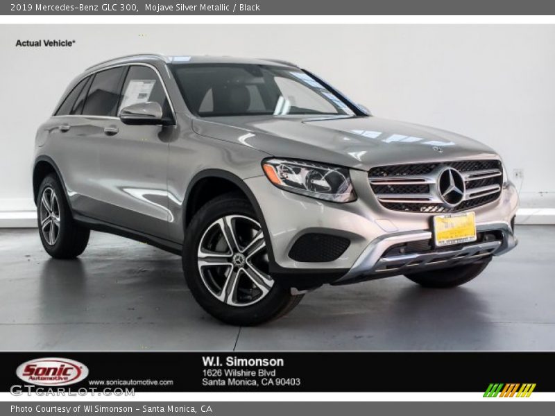 Mojave Silver Metallic / Black 2019 Mercedes-Benz GLC 300