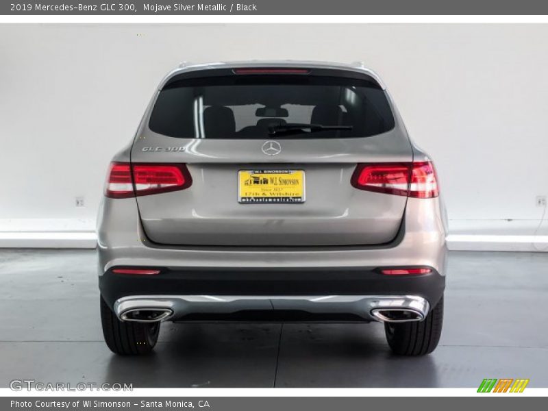 Mojave Silver Metallic / Black 2019 Mercedes-Benz GLC 300