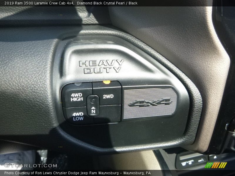 Controls of 2019 3500 Laramie Crew Cab 4x4