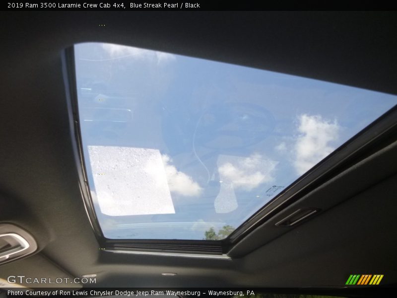 Blue Streak Pearl / Black 2019 Ram 3500 Laramie Crew Cab 4x4