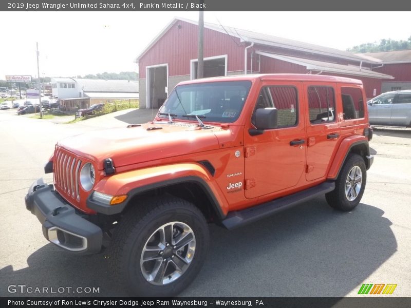 Punk'n Metallic / Black 2019 Jeep Wrangler Unlimited Sahara 4x4