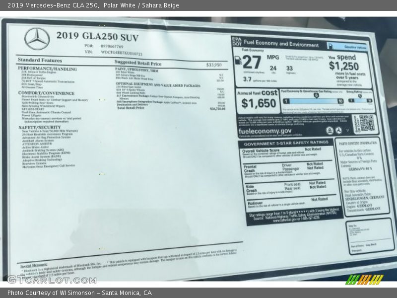 Polar White / Sahara Beige 2019 Mercedes-Benz GLA 250