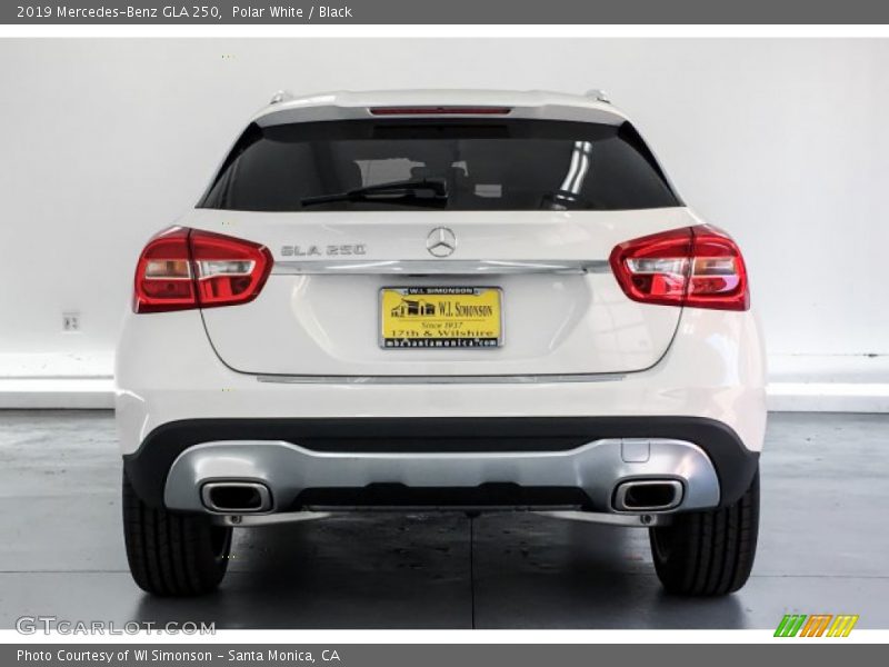 Polar White / Black 2019 Mercedes-Benz GLA 250