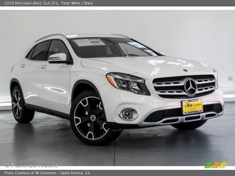 Polar White / Black 2019 Mercedes-Benz GLA 250