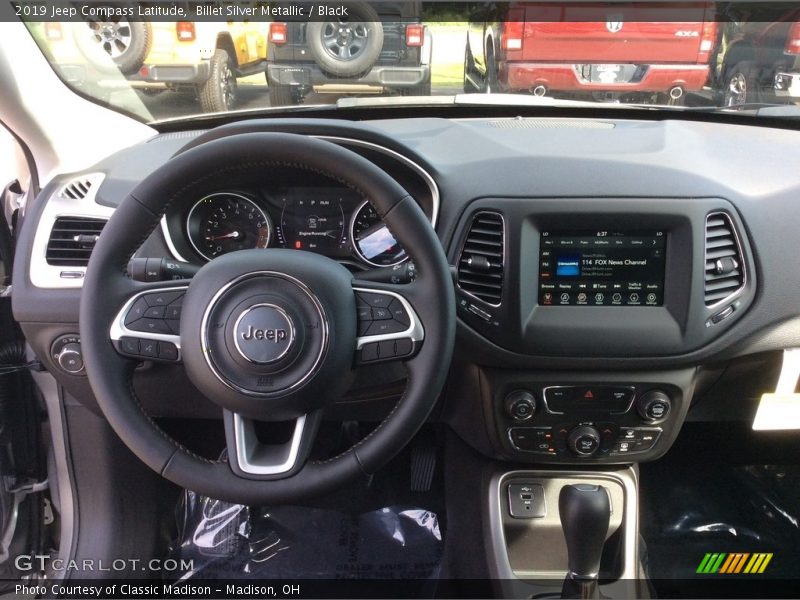 Billet Silver Metallic / Black 2019 Jeep Compass Latitude