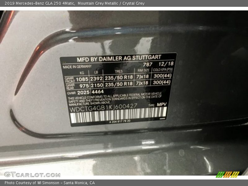 Mountain Grey Metallic / Crystal Grey 2019 Mercedes-Benz GLA 250 4Matic