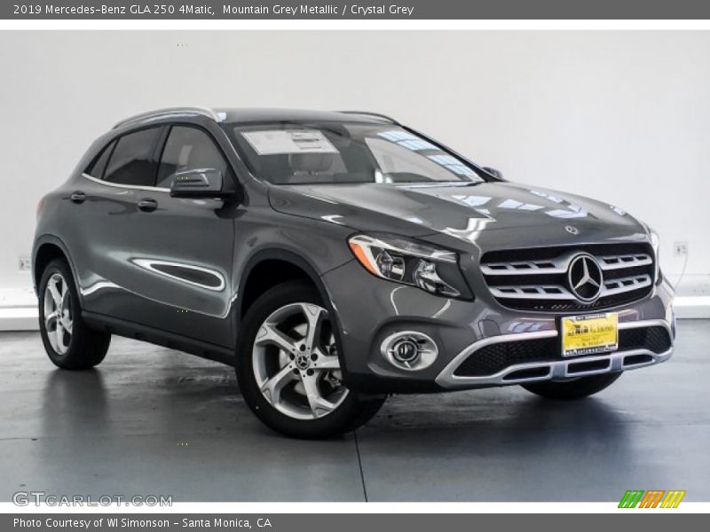 Mountain Grey Metallic / Crystal Grey 2019 Mercedes-Benz GLA 250 4Matic