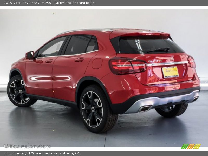 Jupiter Red / Sahara Beige 2019 Mercedes-Benz GLA 250