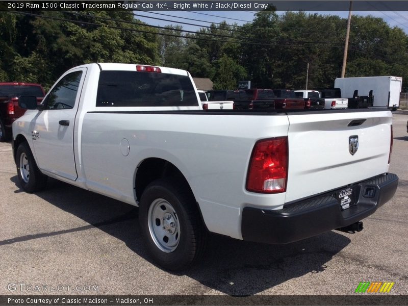 Bright White / Black/Diesel Gray 2019 Ram 1500 Classic Tradesman Regular Cab 4x4