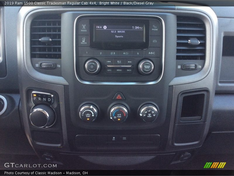 Bright White / Black/Diesel Gray 2019 Ram 1500 Classic Tradesman Regular Cab 4x4