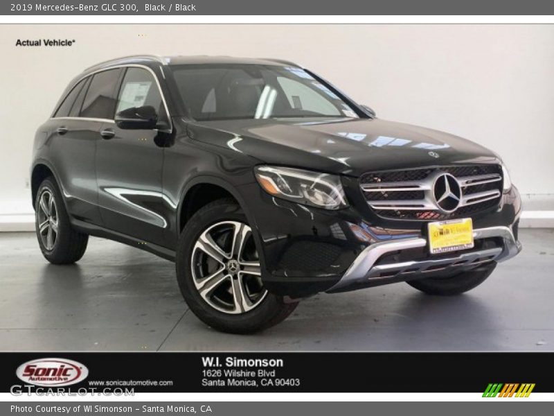 Black / Black 2019 Mercedes-Benz GLC 300