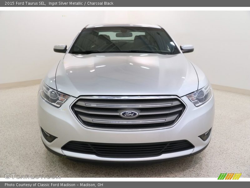 Ingot Silver Metallic / Charcoal Black 2015 Ford Taurus SEL