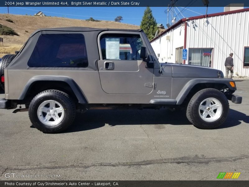 Bright Silver Metallic / Dark Slate Gray 2004 Jeep Wrangler Unlimited 4x4
