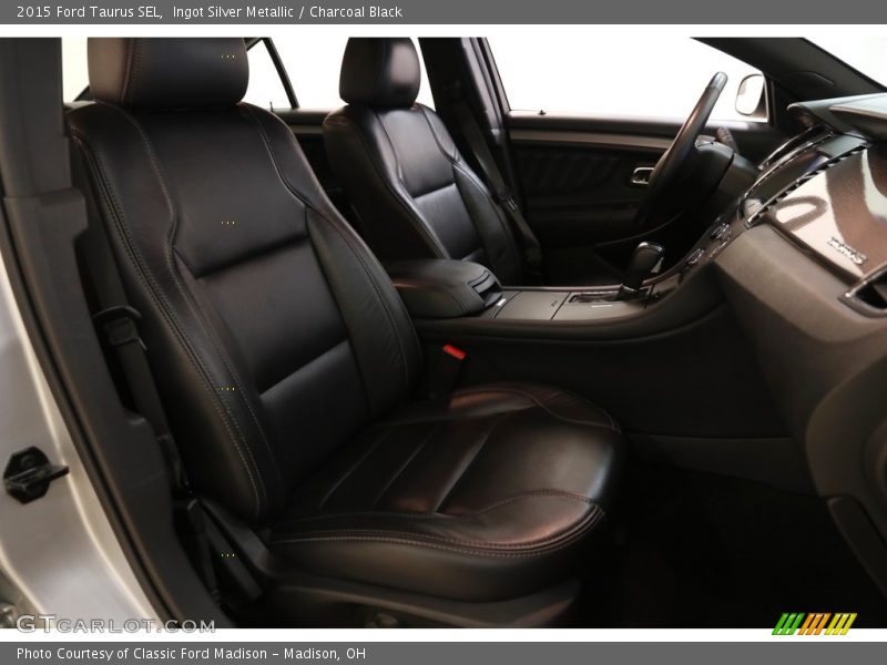 Ingot Silver Metallic / Charcoal Black 2015 Ford Taurus SEL