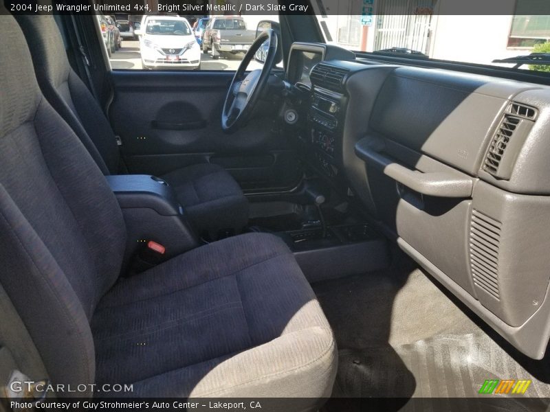 Bright Silver Metallic / Dark Slate Gray 2004 Jeep Wrangler Unlimited 4x4