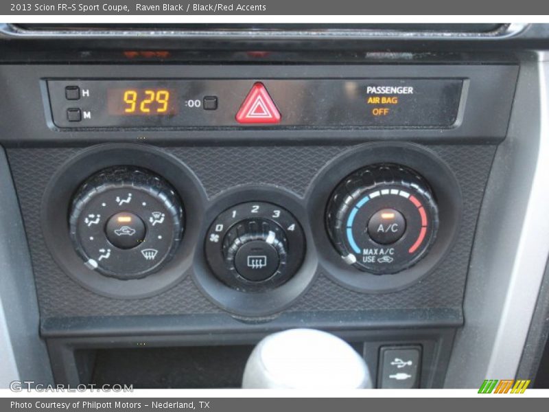 Raven Black / Black/Red Accents 2013 Scion FR-S Sport Coupe