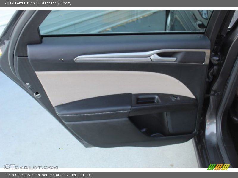 Magnetic / Ebony 2017 Ford Fusion S