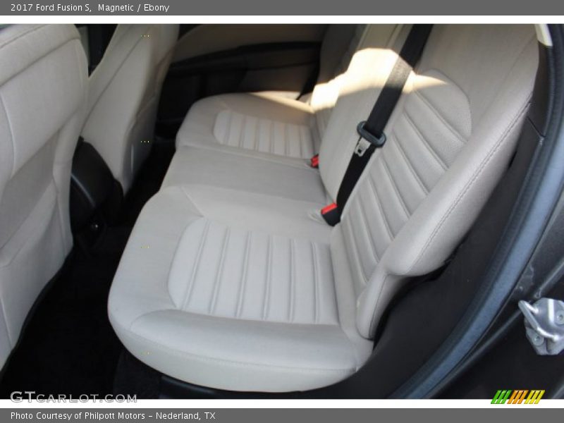 Magnetic / Ebony 2017 Ford Fusion S