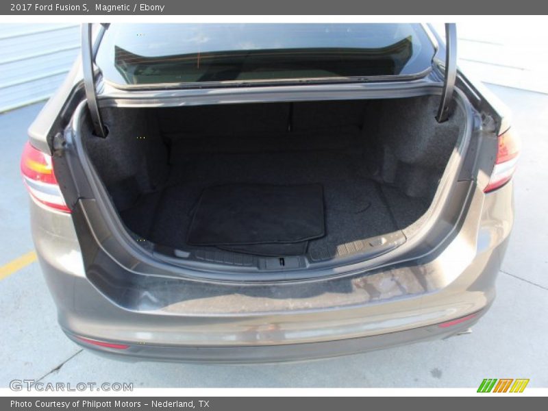 Magnetic / Ebony 2017 Ford Fusion S