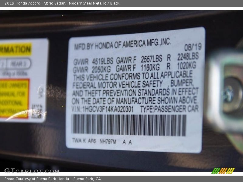 Modern Steel Metallic / Black 2019 Honda Accord Hybrid Sedan