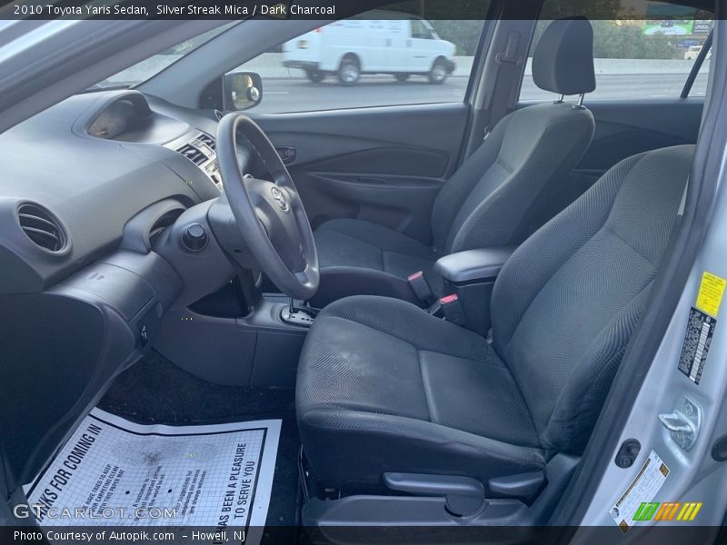 Silver Streak Mica / Dark Charcoal 2010 Toyota Yaris Sedan