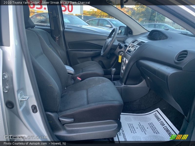 Silver Streak Mica / Dark Charcoal 2010 Toyota Yaris Sedan