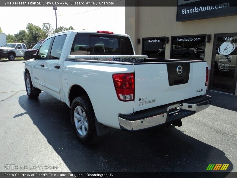 Blizzard White / Charcoal 2010 Nissan Titan SE Crew Cab 4x4