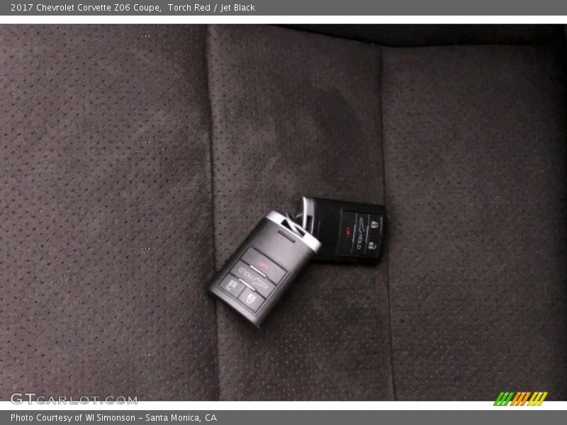 Torch Red / Jet Black 2017 Chevrolet Corvette Z06 Coupe