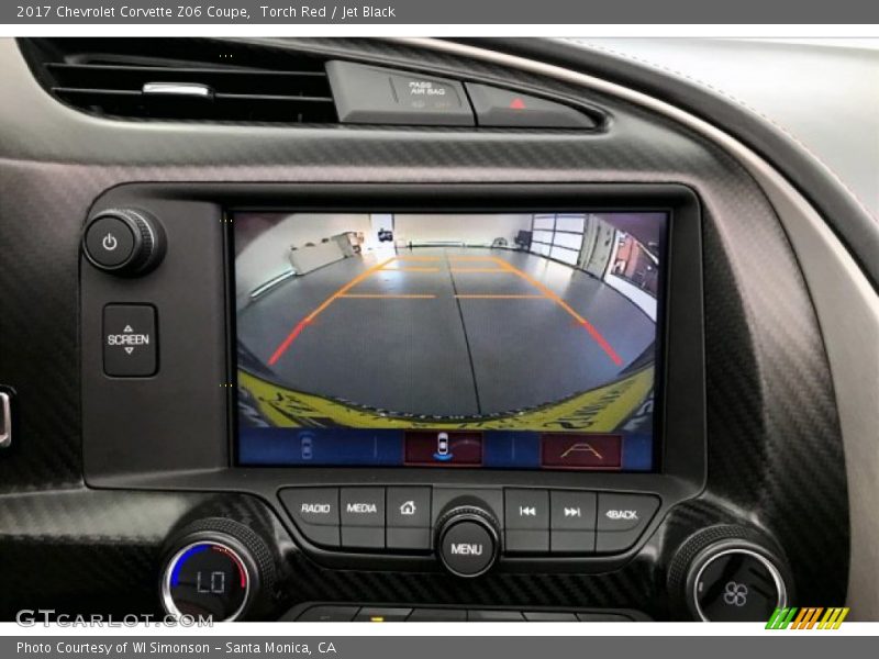 Controls of 2017 Corvette Z06 Coupe