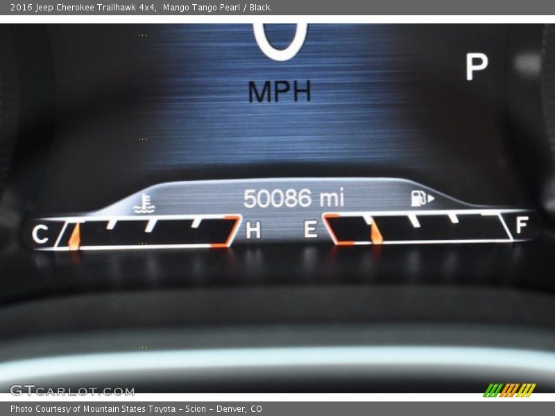 Mango Tango Pearl / Black 2016 Jeep Cherokee Trailhawk 4x4