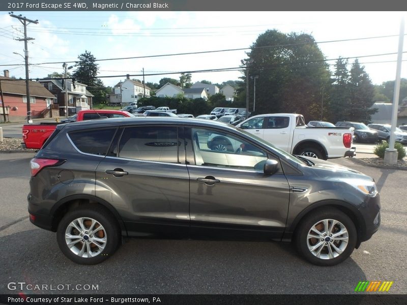 Magnetic / Charcoal Black 2017 Ford Escape SE 4WD