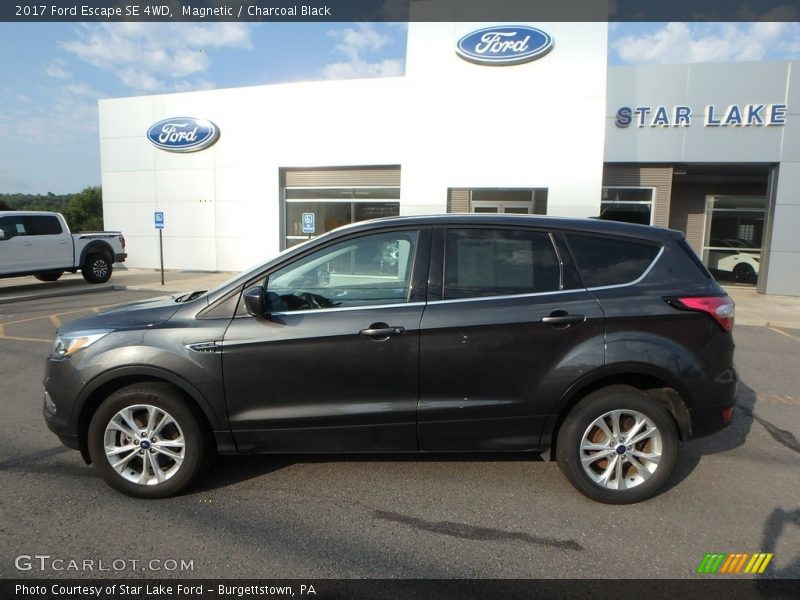 Magnetic / Charcoal Black 2017 Ford Escape SE 4WD
